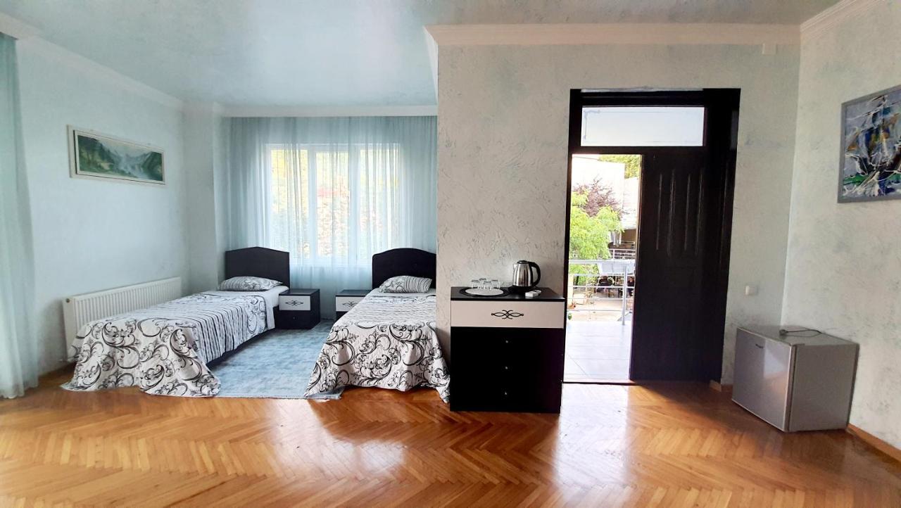 Calypso Kvariati Hotel Dış mekan fotoğraf