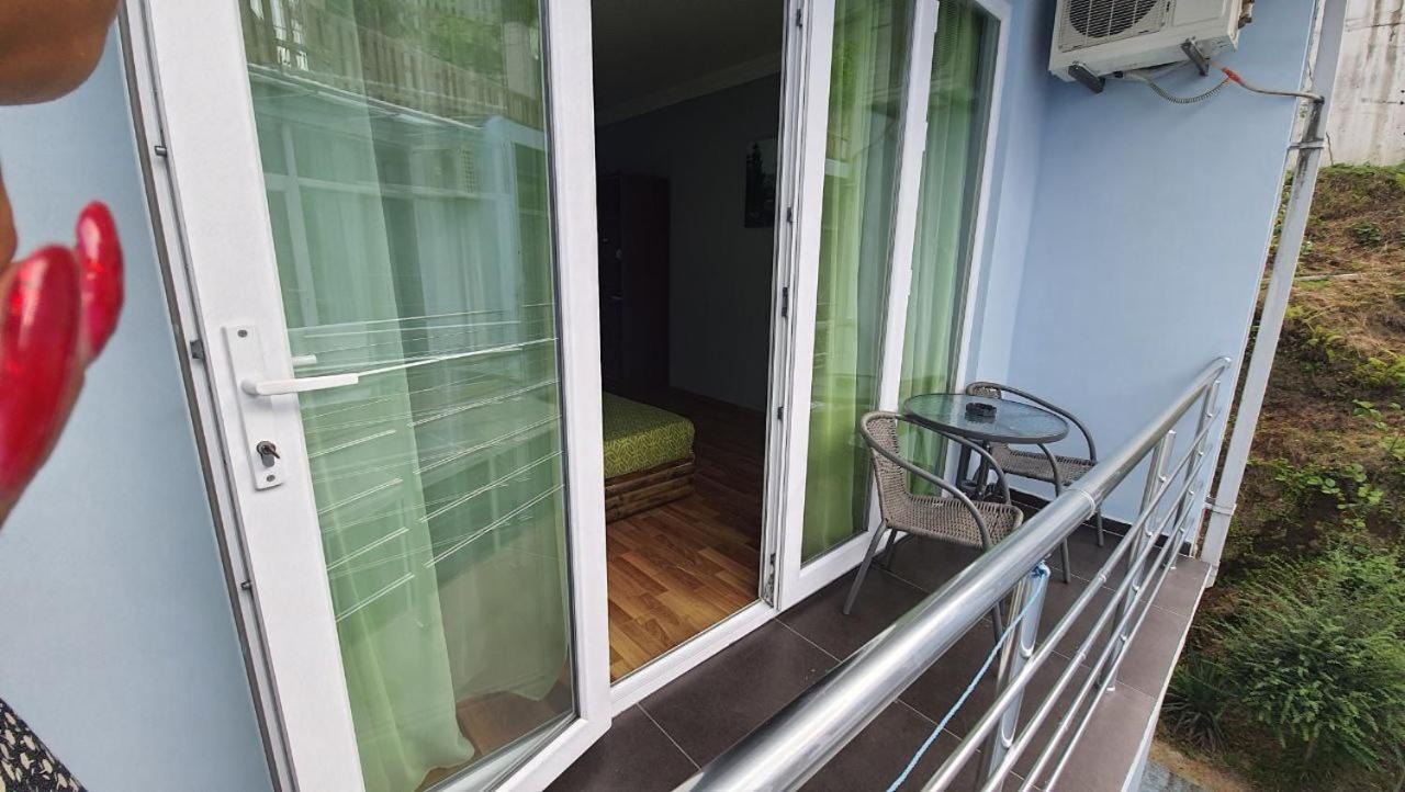 Calypso Kvariati Hotel Dış mekan fotoğraf