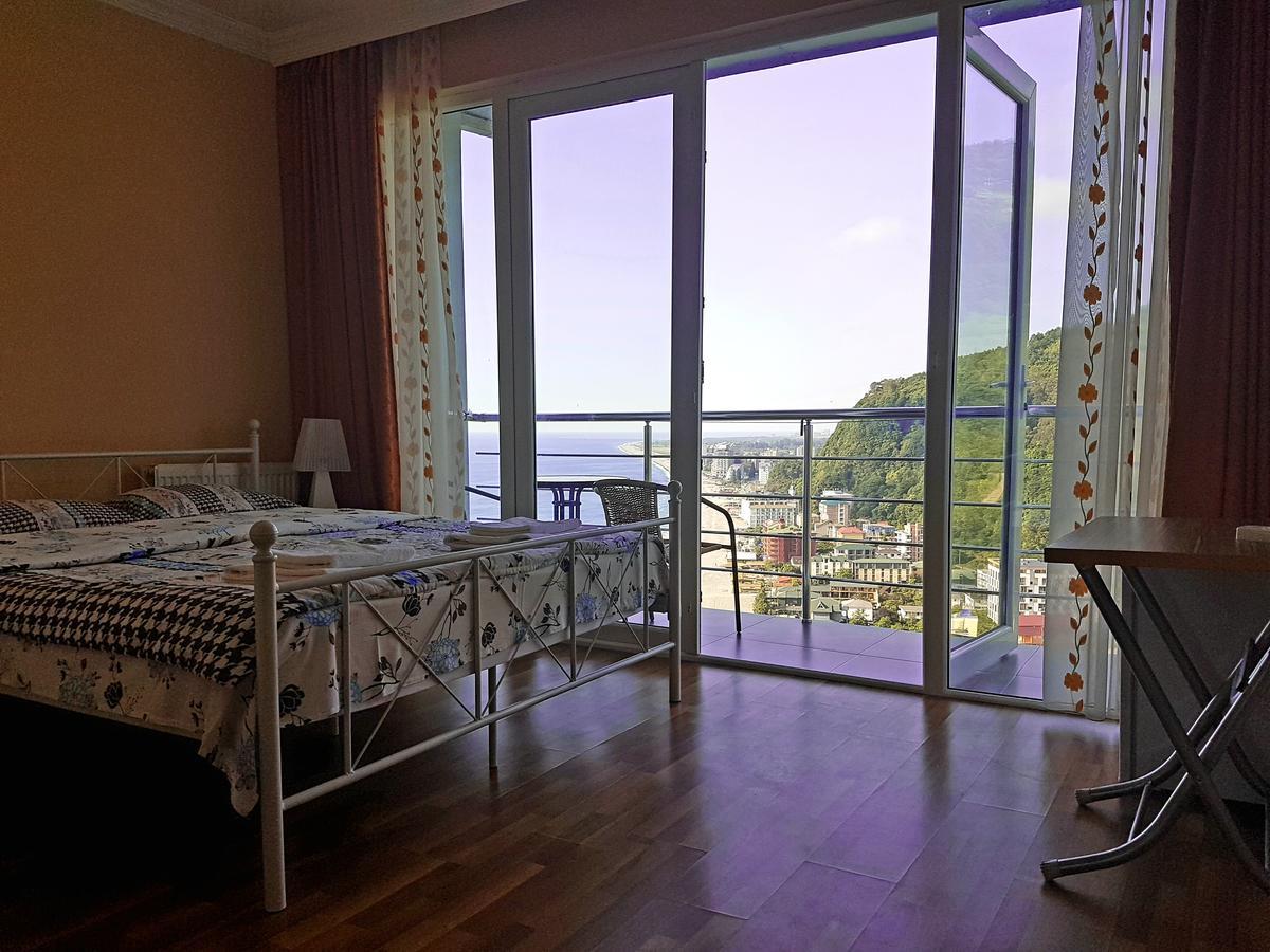 Calypso Kvariati Hotel Dış mekan fotoğraf